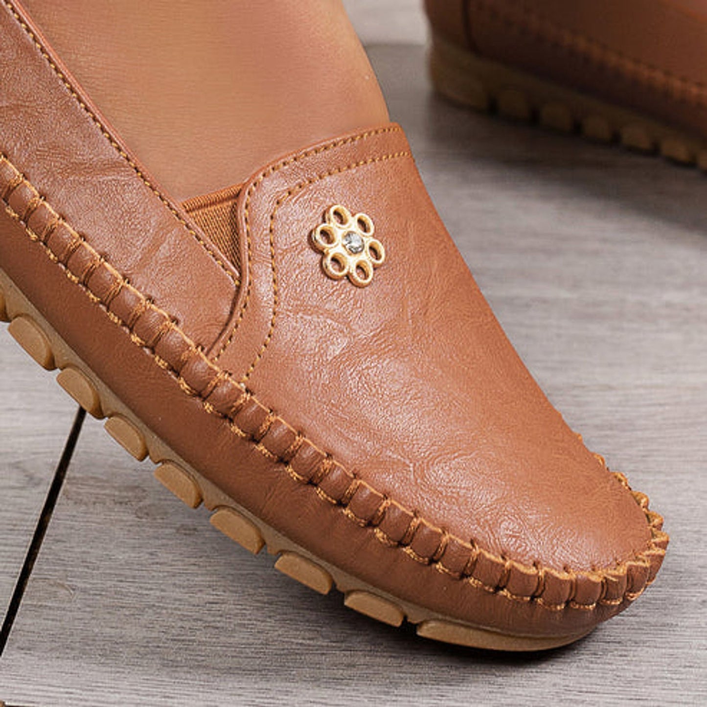 🔥Meilleure vente - Dernier jour : 90 % de réduction🔥 Chaussures orthopédiques en cuir, légères, antidérapantes et respirantes pour femmes